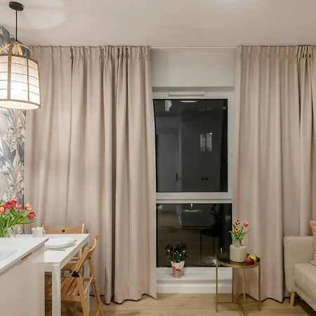 Shortstaypoland Jagiellonska *